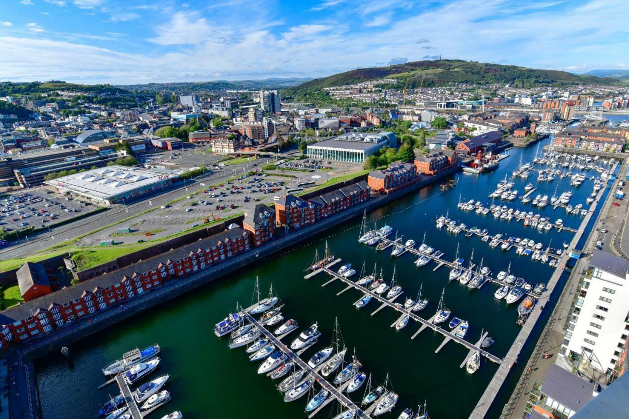 Just Stay Wales - Meridian Quay Penthouses Swansea Exteriér fotografie