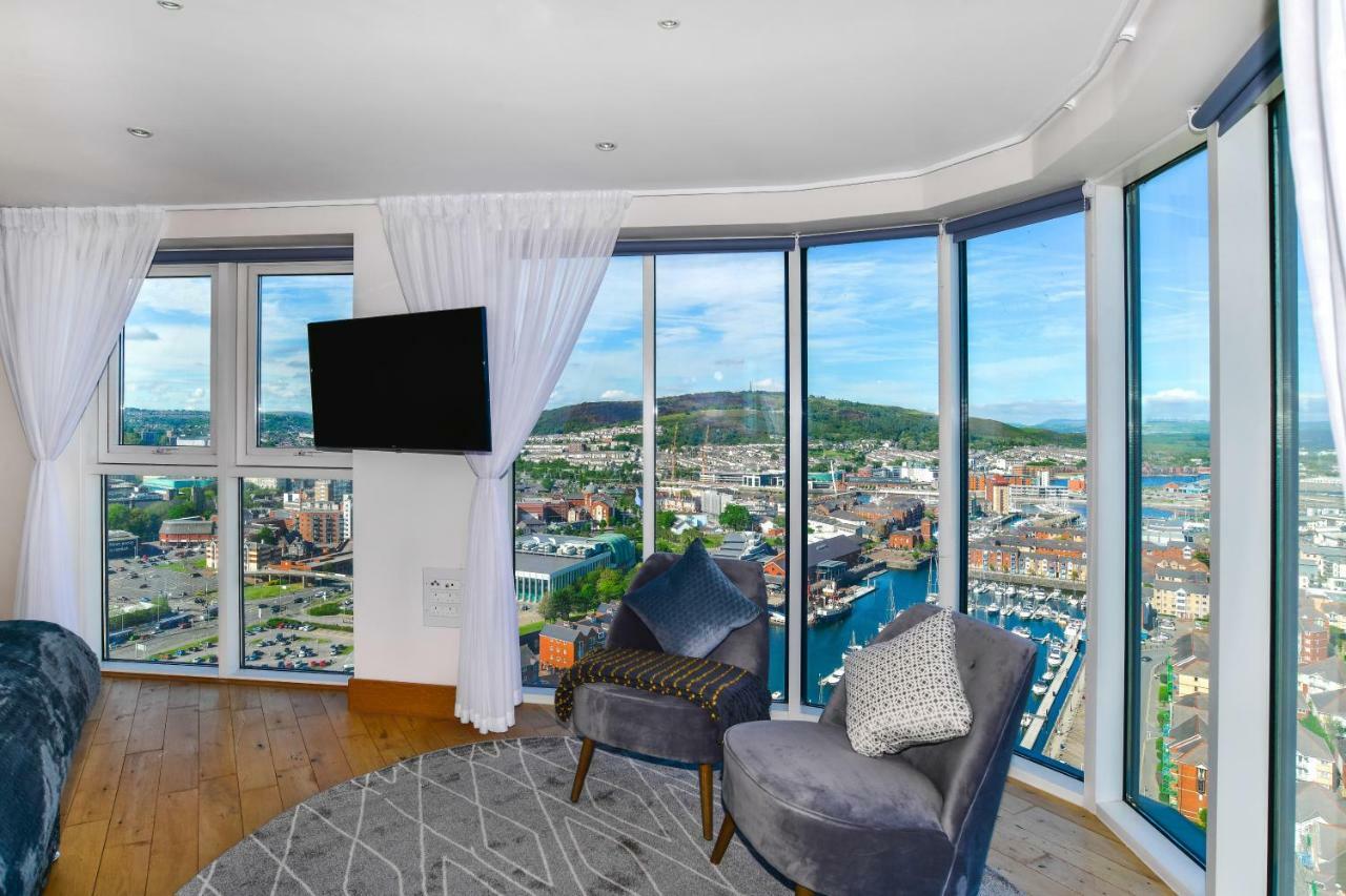 Just Stay Wales - Meridian Quay Penthouses Swansea Exteriér fotografie
