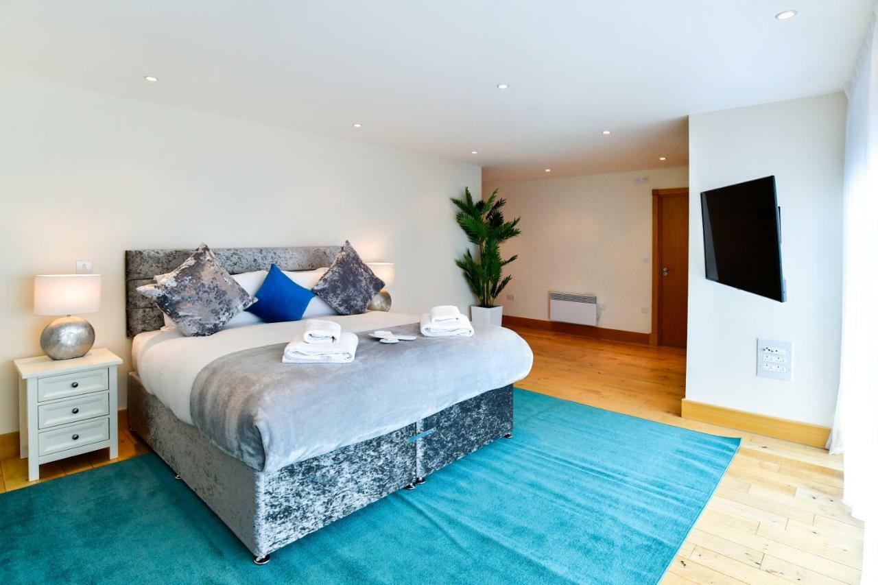 Just Stay Wales - Meridian Quay Penthouses Swansea Exteriér fotografie